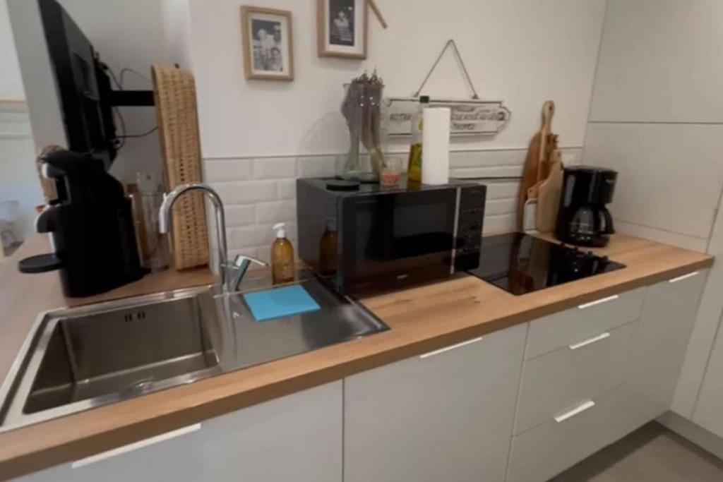 Appartamento Appt St Tropez ,magnifique T2, Piscine ,terrasse, Emplacement Ideal ,front De Mer, *